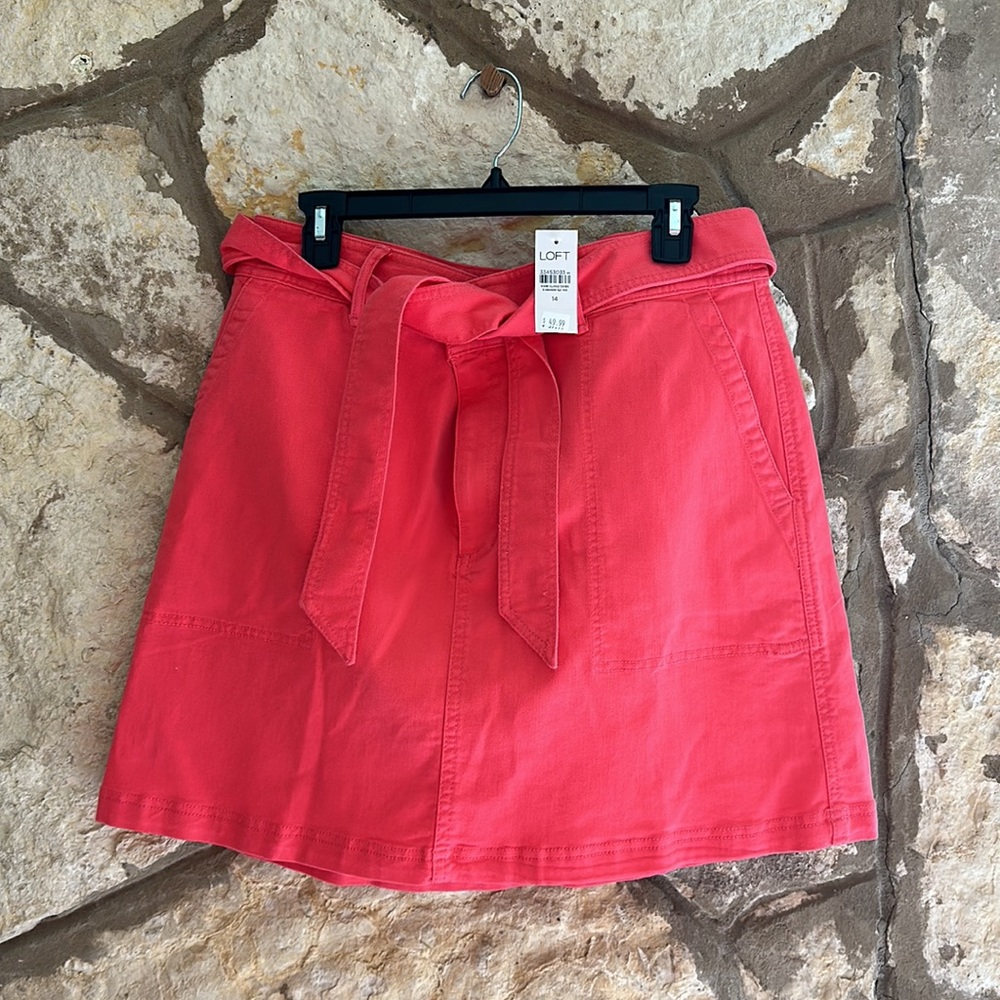 NWT Loft Utility Pocket Skirt with Belt Coral Salmon Pink Size 14 - Picture 4 of 5